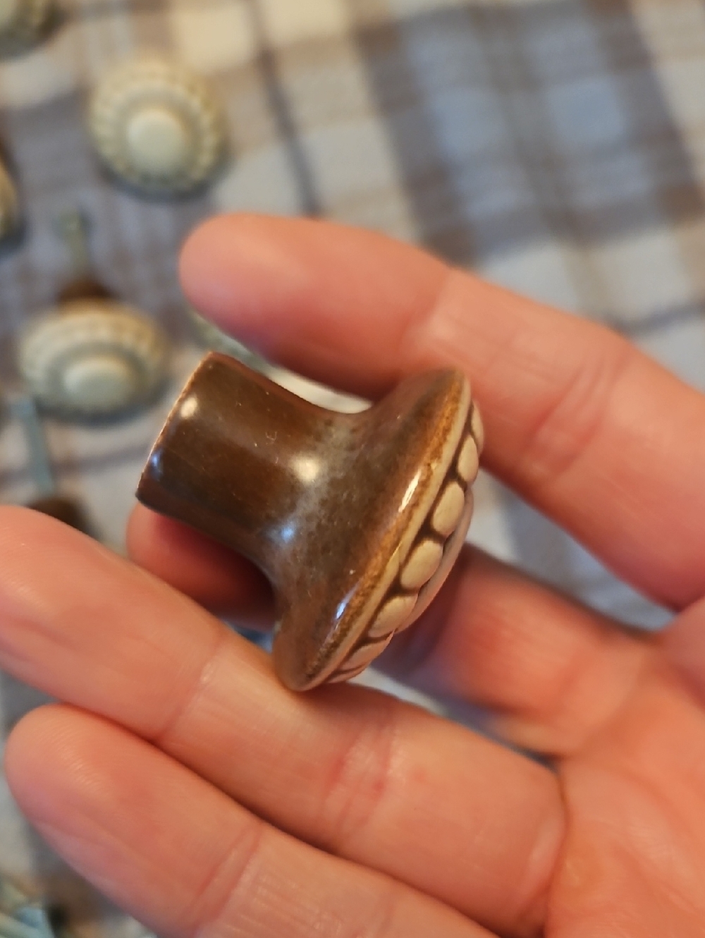 38 Amerock Ceramics Distressed Cream 1 3/8" Rope Cabinet Knobs BP1321-DW - Picture 4 of 7
